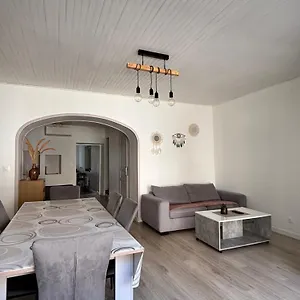 Hébergement de vacances Maison De Village -luberon -, Villelaure